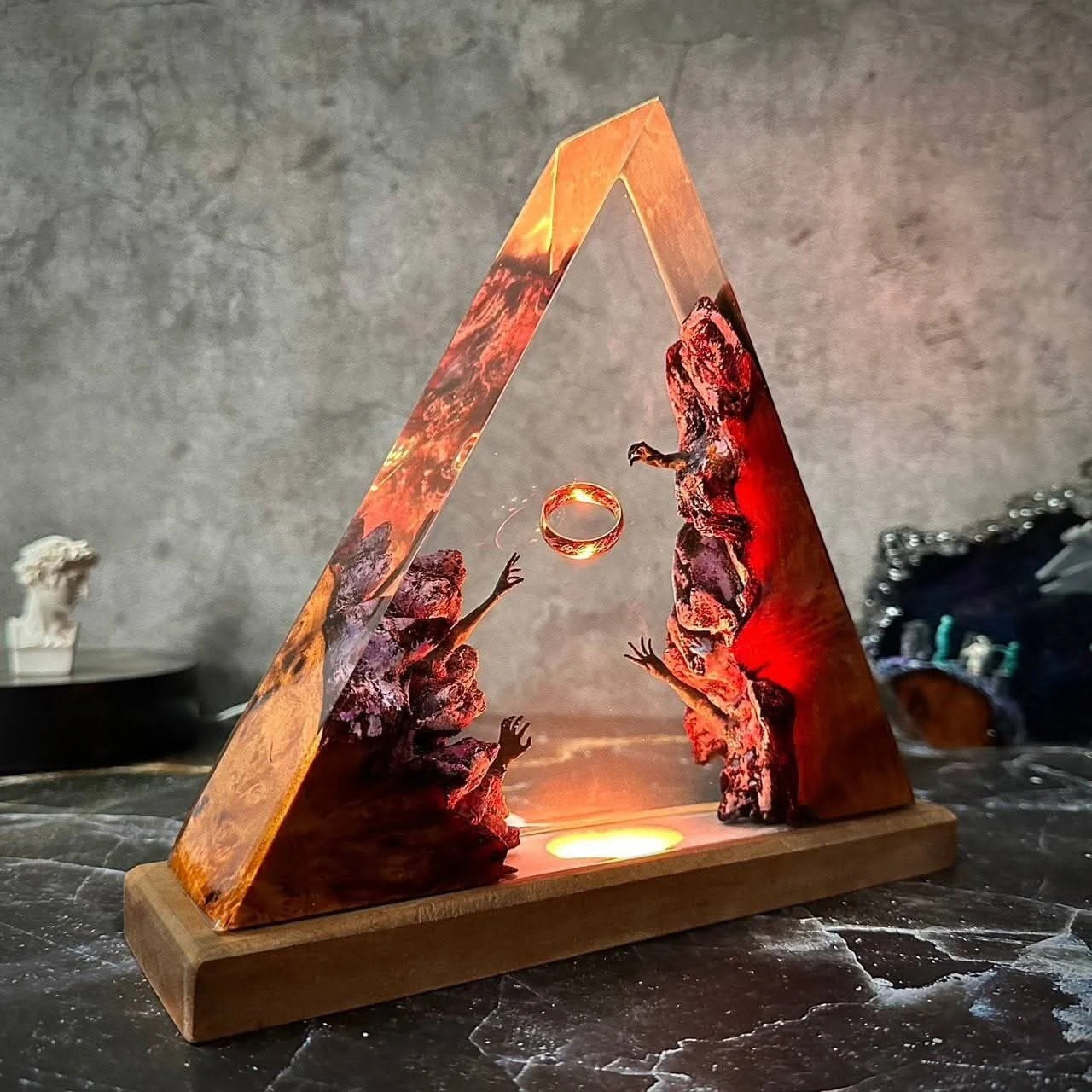 Resin art LED sculpture - Image 4