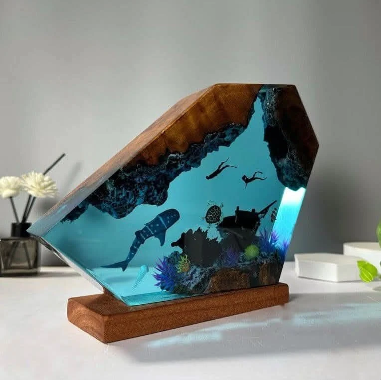 Resin art LED ocean décor lamp with a modern deep-sea theme 🌊